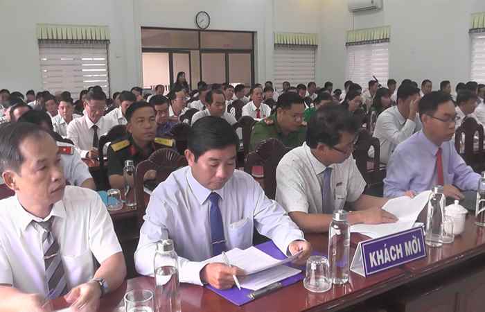 Khai mạc kỳ họp lần thứ 8 HĐND huyện Thạnh Trị